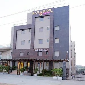 Hotel Parador Agra Агра