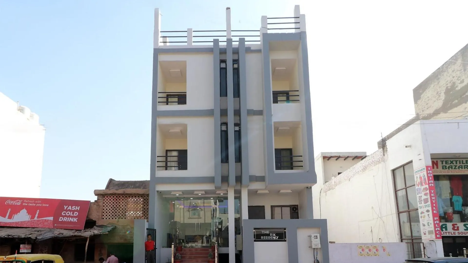 Oyo Hotel The Orient Tree Agra   Agra (Uttar Pradesh)
